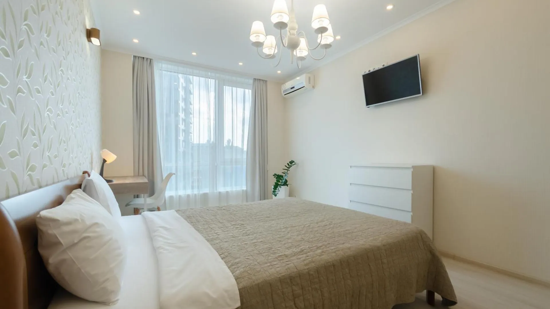 Petrovdom Apartments 3-143 In Rc Central Park, 7 John Mccain Street Kyiv Ukraine