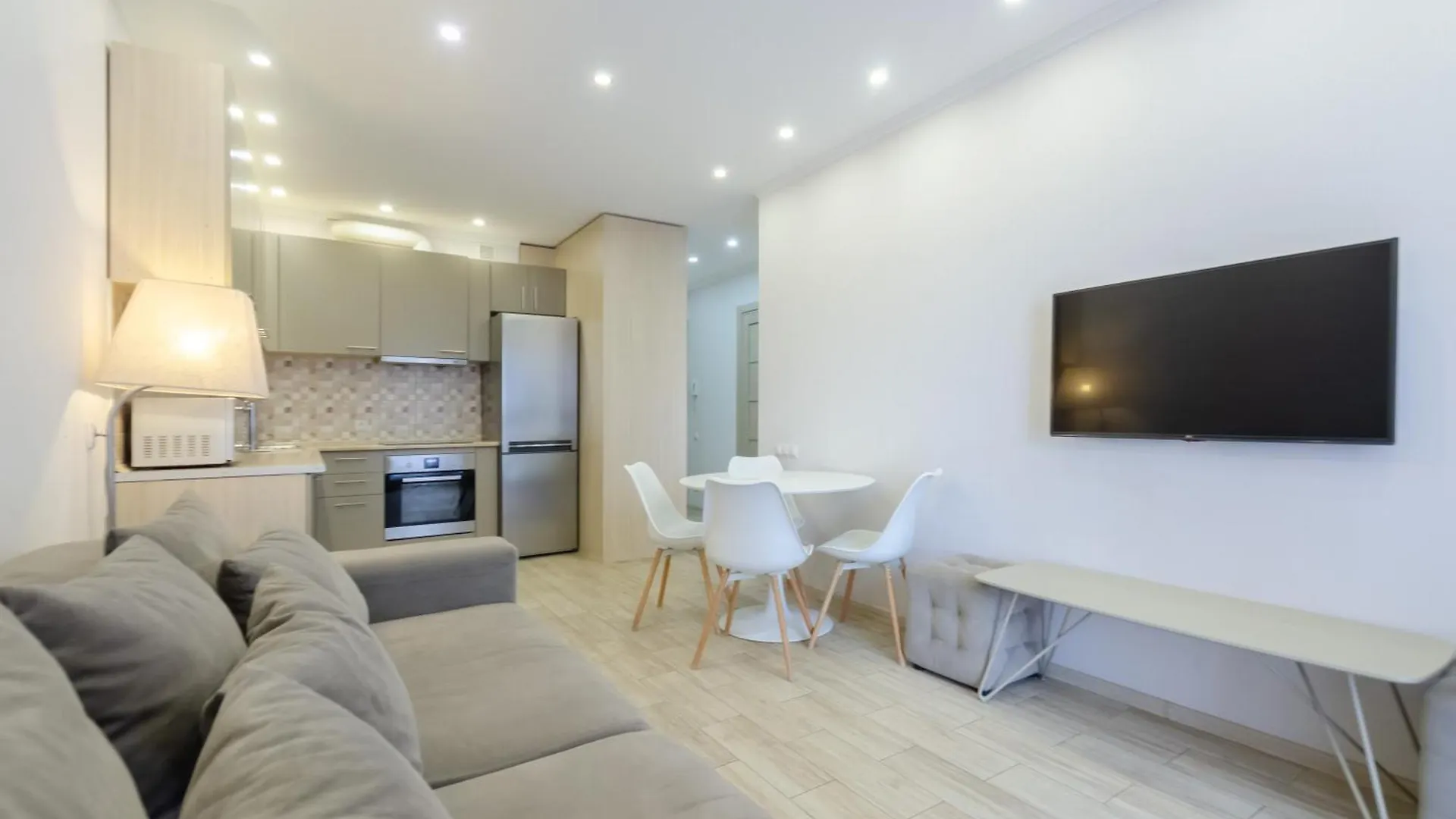 Petrovdom Apartments 3-143 In Rc Central Park, 7 John Mccain Street Kyiv
