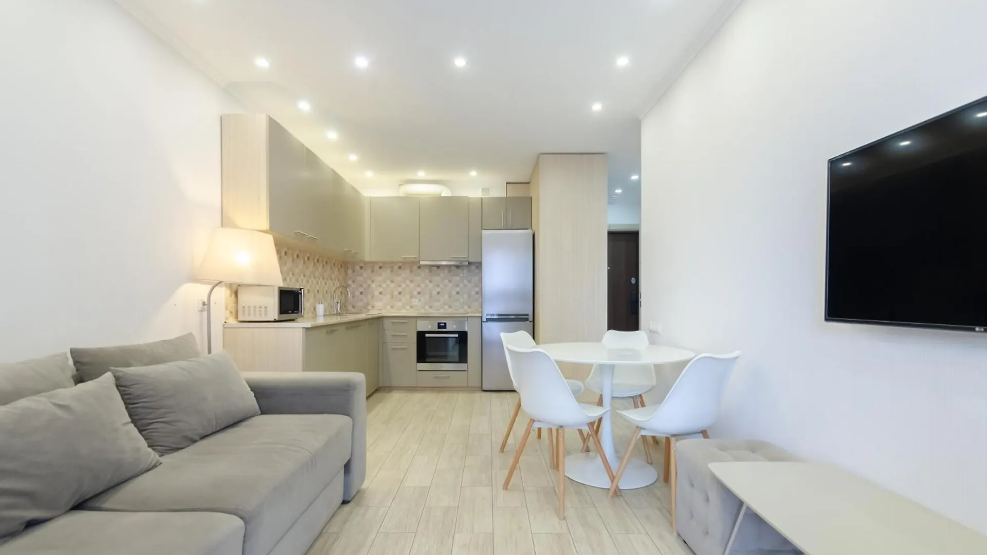 Petrovdom Apartments 3-143 In Rc Central Park, 7 John Mccain Street Kyiv 0*,  Ukraine