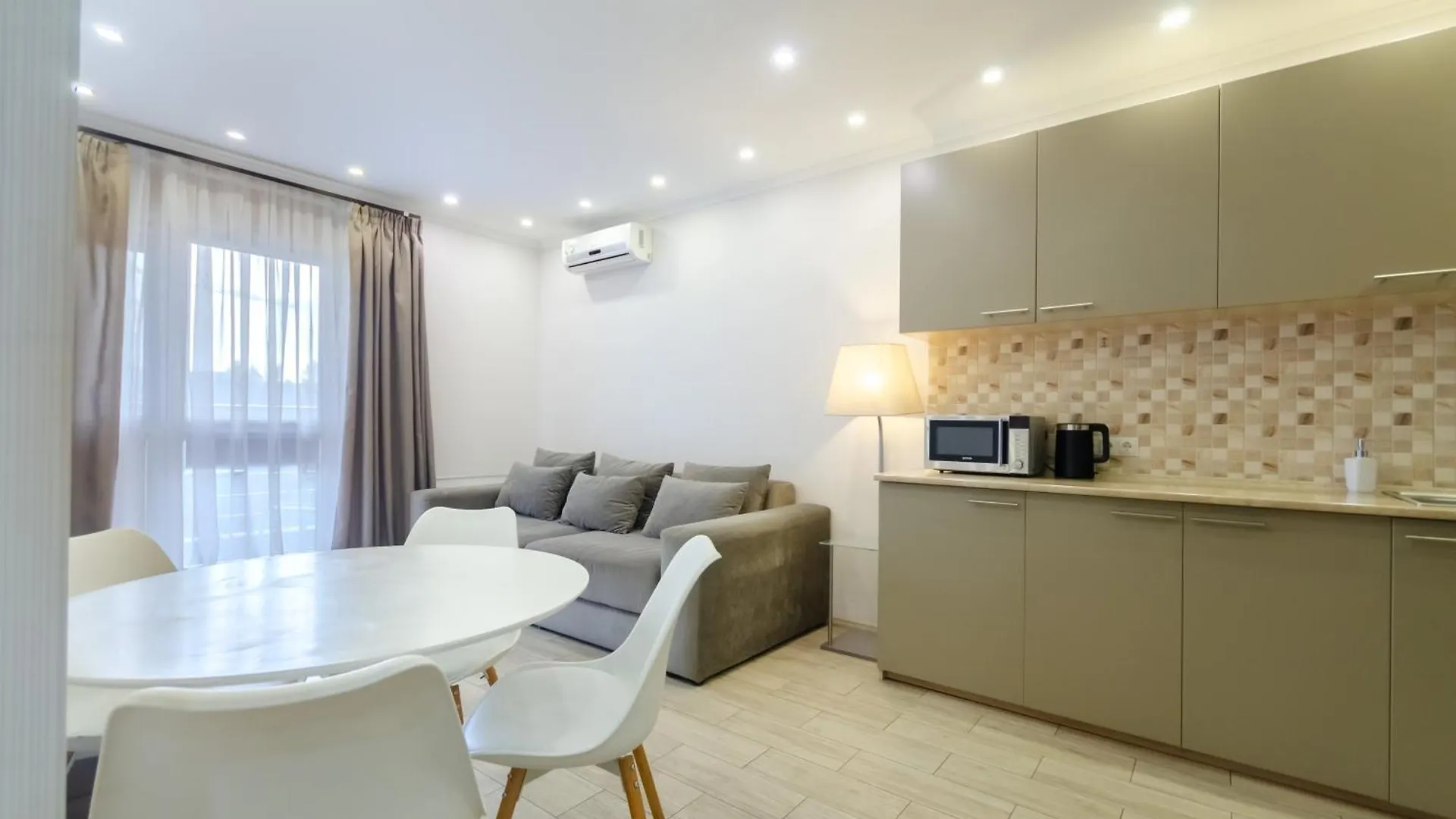 Petrovdom Apartments 3-143 In Rc Central Park, 7 John Mccain Street Kyiv